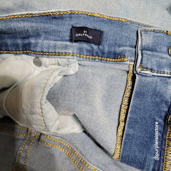 GAP Girlfriend Jeans Size 31 High Rise Medium Light Wash Stretch Denim - Picture 3 of 12